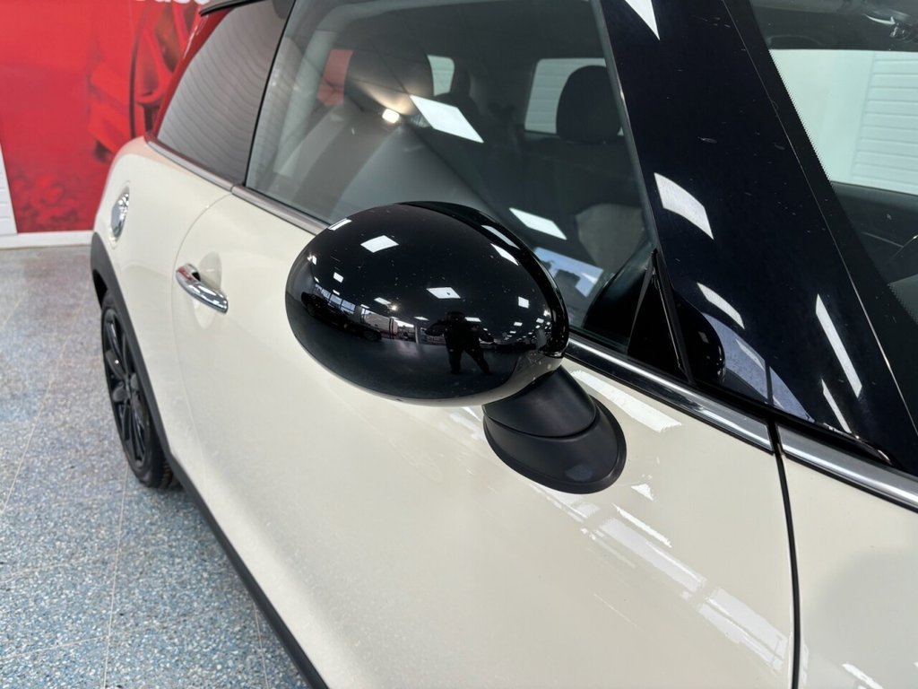 Used Ford Kuga 2017 for sale - 76776709: Photo 16