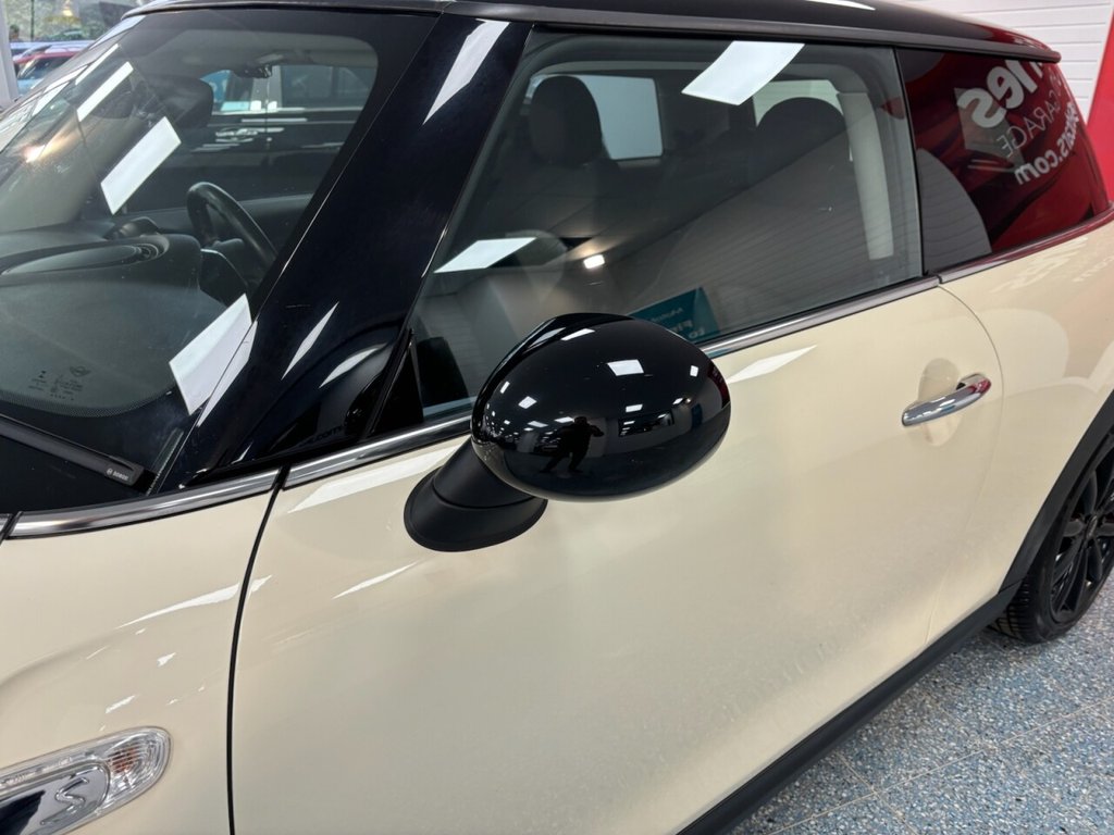 Used Ford Kuga 2017 for sale - 76776709: Photo 17