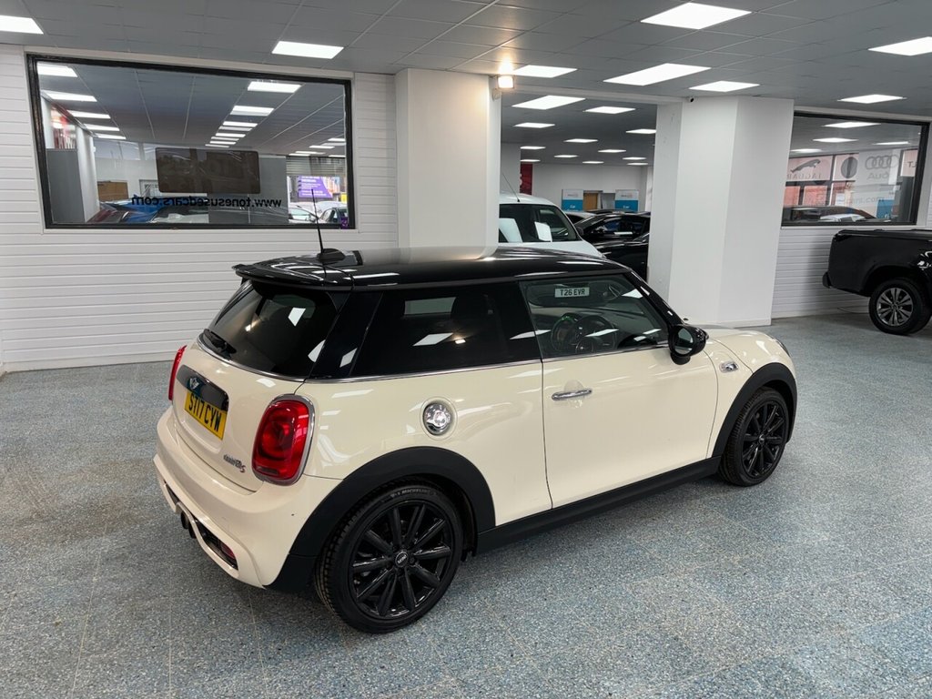 Used Ford Kuga 2017 for sale - 76776709: Photo 5