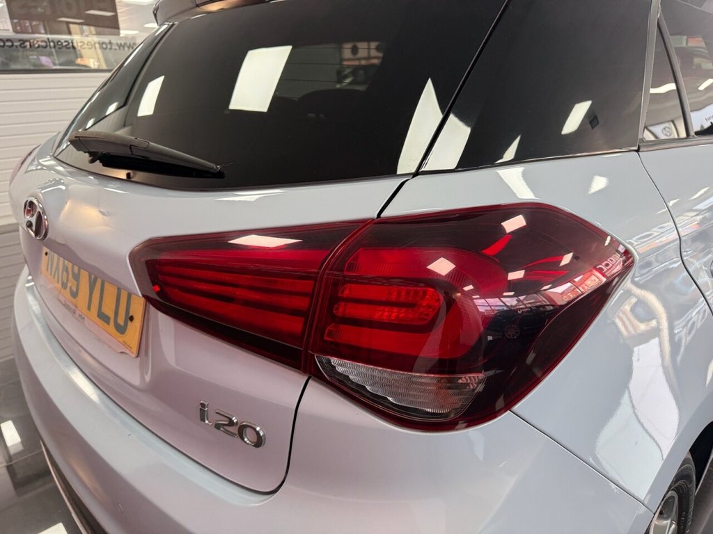 Used Hyundai i20 2019 for sale - 78180851: Photo 8