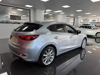 Used Mazda Mazda3 2017 for sale - 78693923: Photo