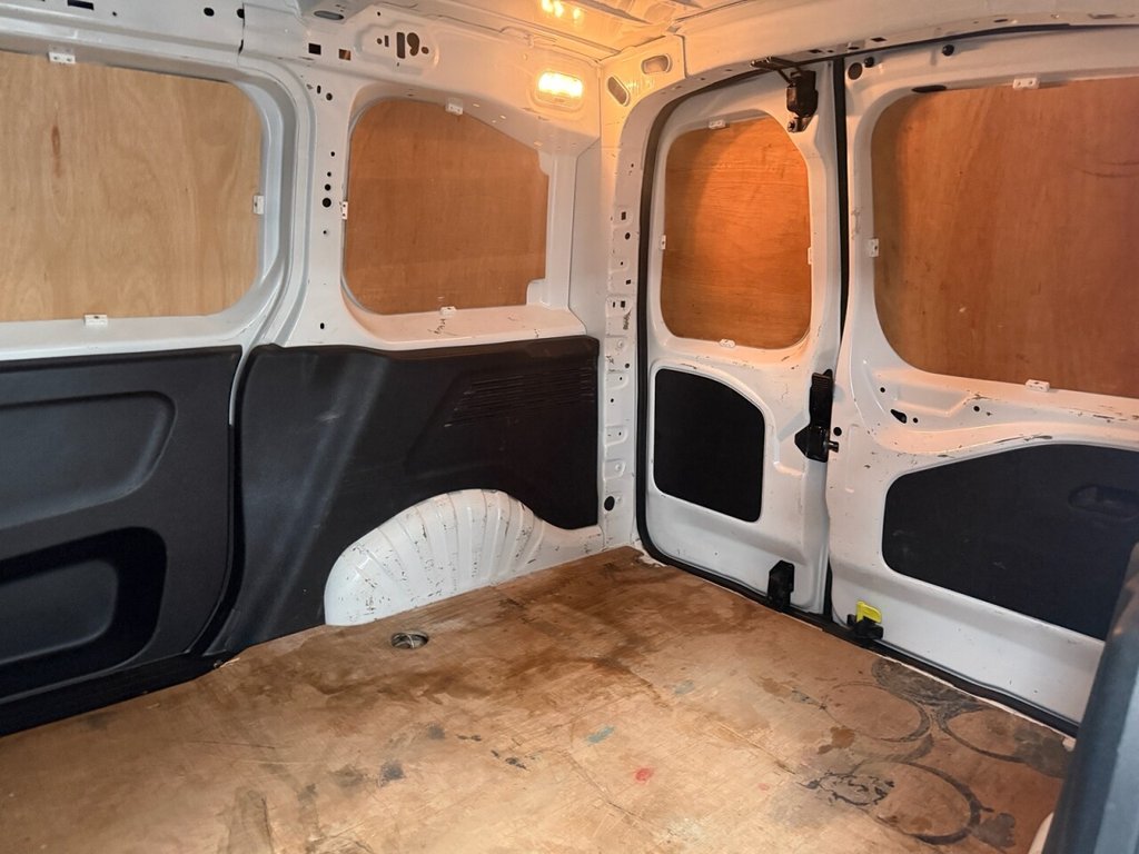 Used Peugeot Partner 2020 for sale - 77506955: Photo 12