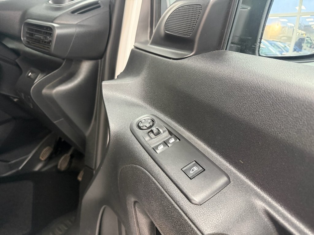 Used Peugeot Partner 2020 for sale - 77506955: Photo 23