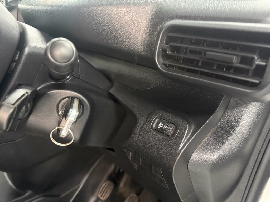 Used Peugeot Partner 2020 for sale - 77506955: Photo 24