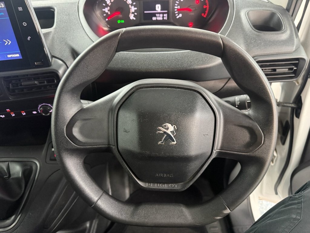 Used Peugeot Partner 2020 for sale - 77506955: Photo 25