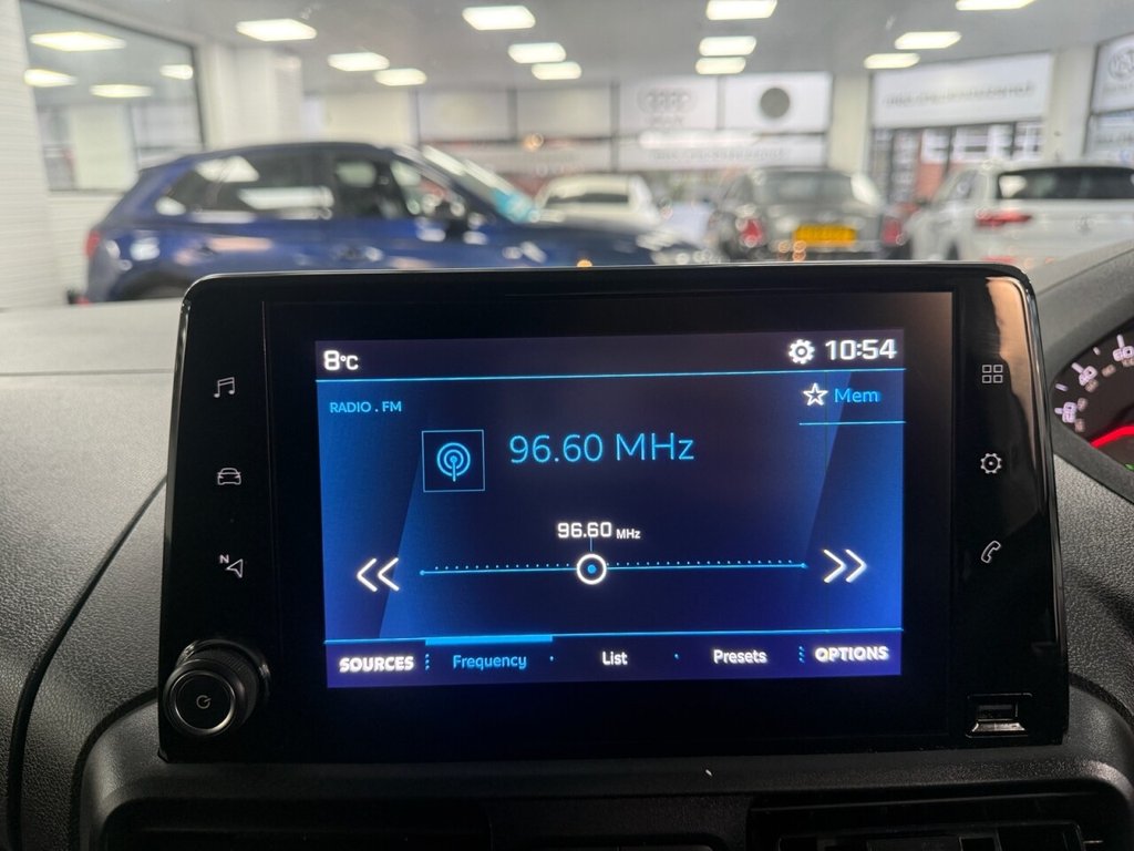 Used Peugeot Partner 2020 for sale - 77506955: Photo 28