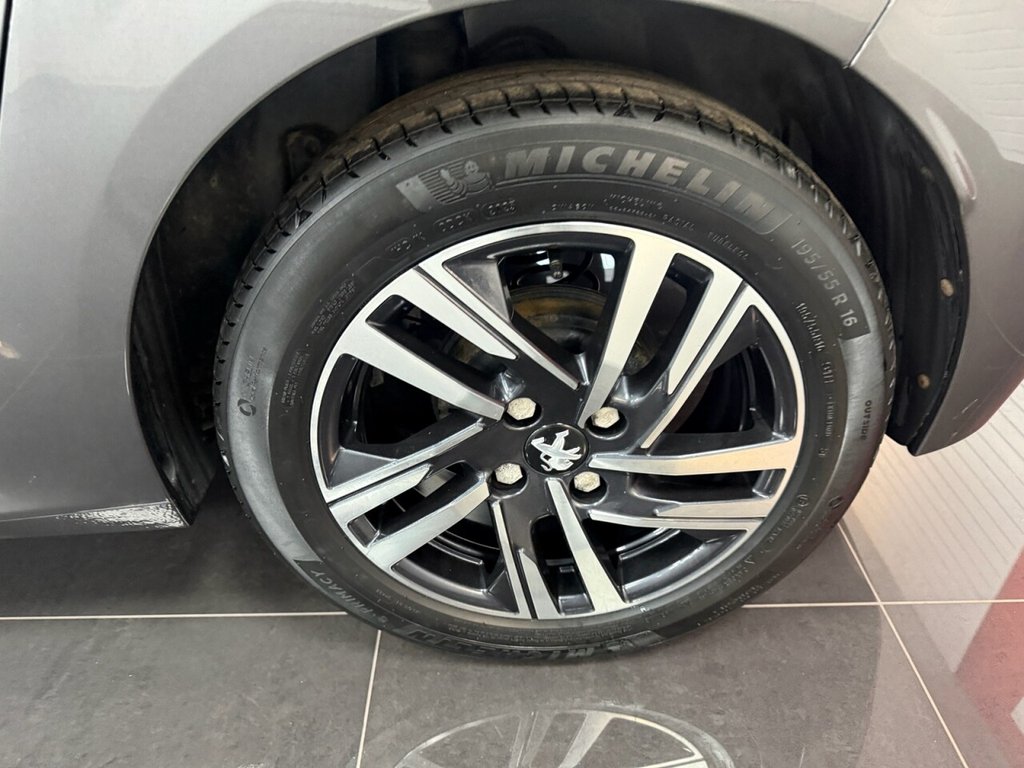 Used Peugeot 208 2023 for sale - 77953160: Photo 11