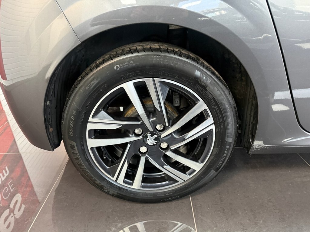 Used Peugeot 208 2023 for sale - 77953160: Photo 3