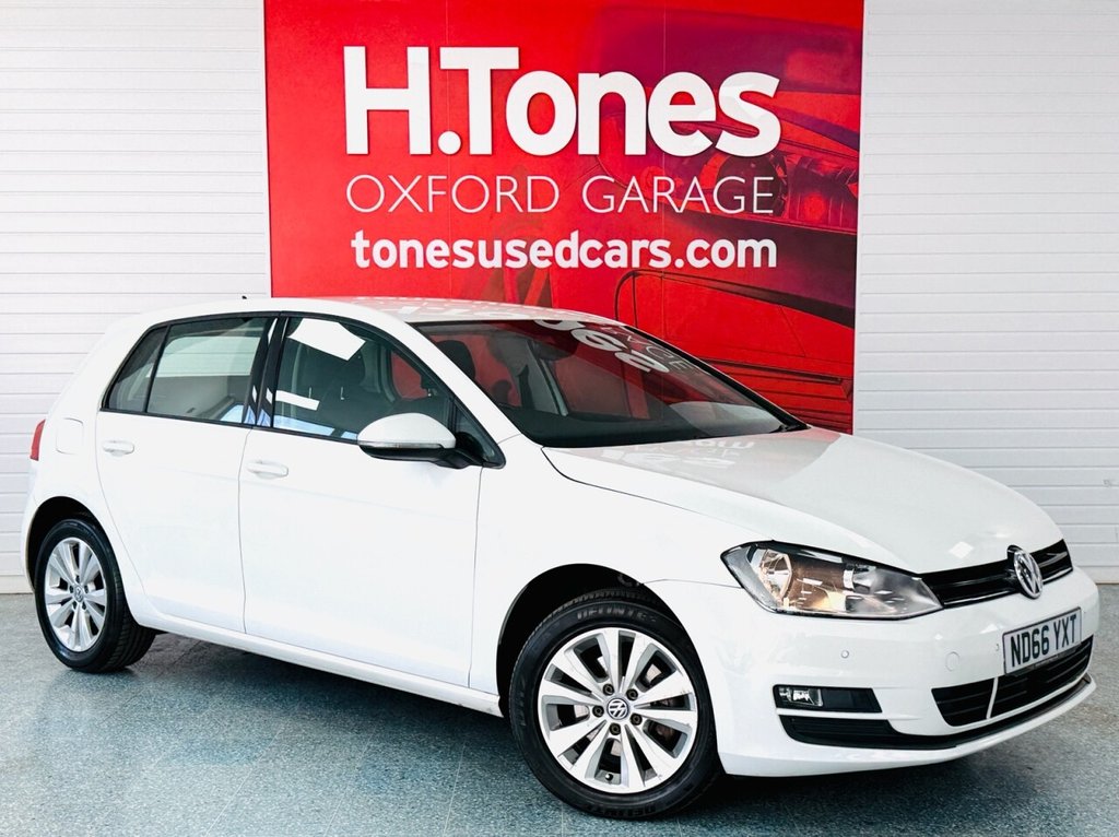 Used Volkswagen Golf 2017 for sale - 76776675: Photo 1