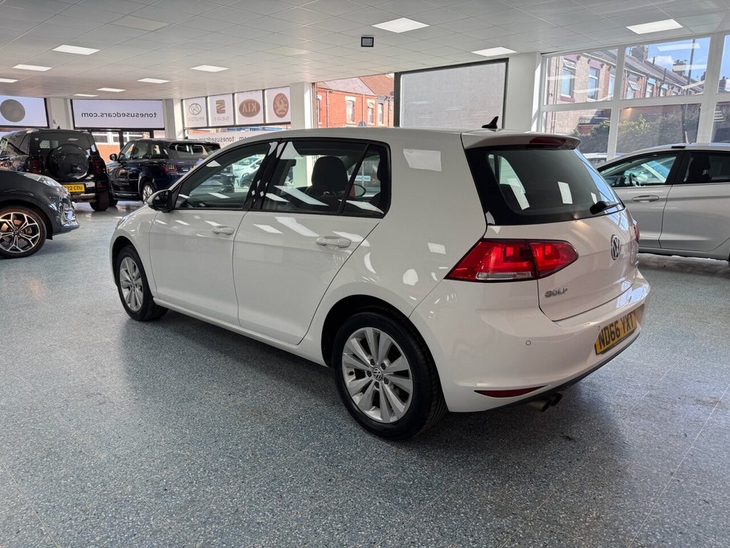 Used Volkswagen Golf 2017 for sale - 76776675: Photo 12