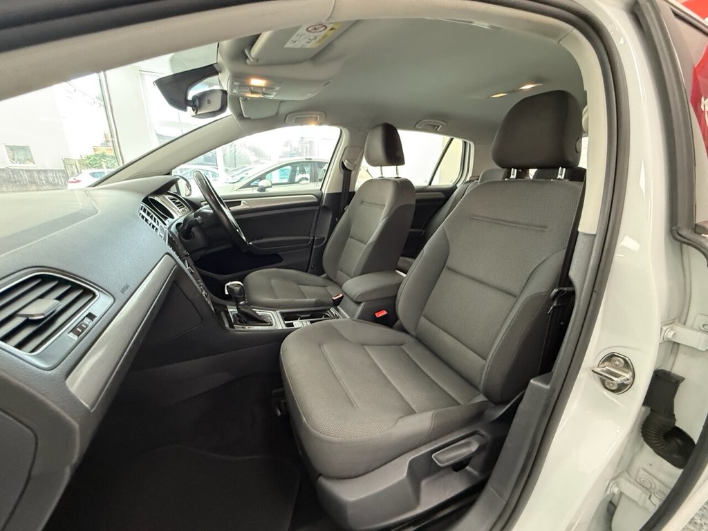 Used Volkswagen Golf 2017 for sale - 76776675: Photo 16