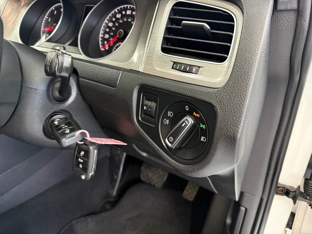 Used Volkswagen Golf 2017 for sale - 76776675: Photo 26