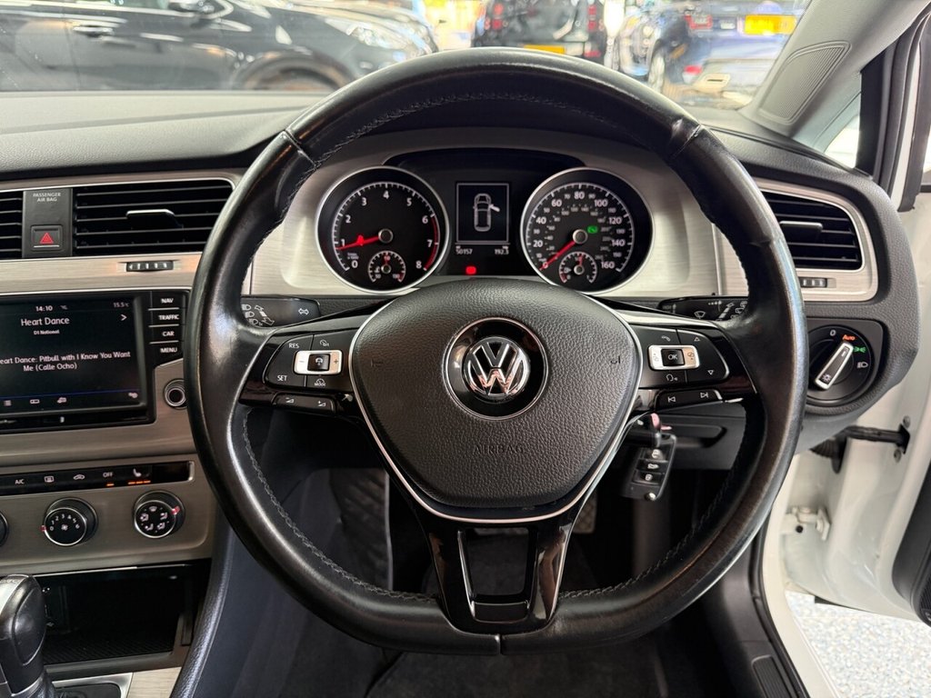 Used Volkswagen Golf 2017 for sale - 76776675: Photo 27