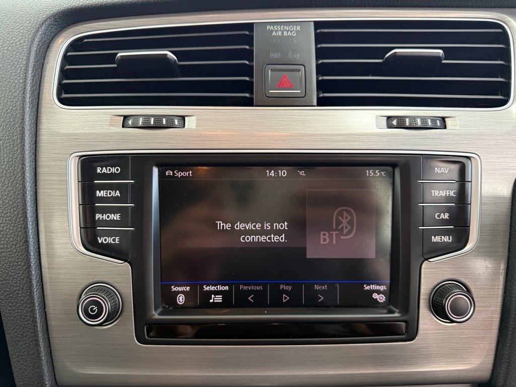 Used Volkswagen Golf 2017 for sale - 76776675: Photo 33