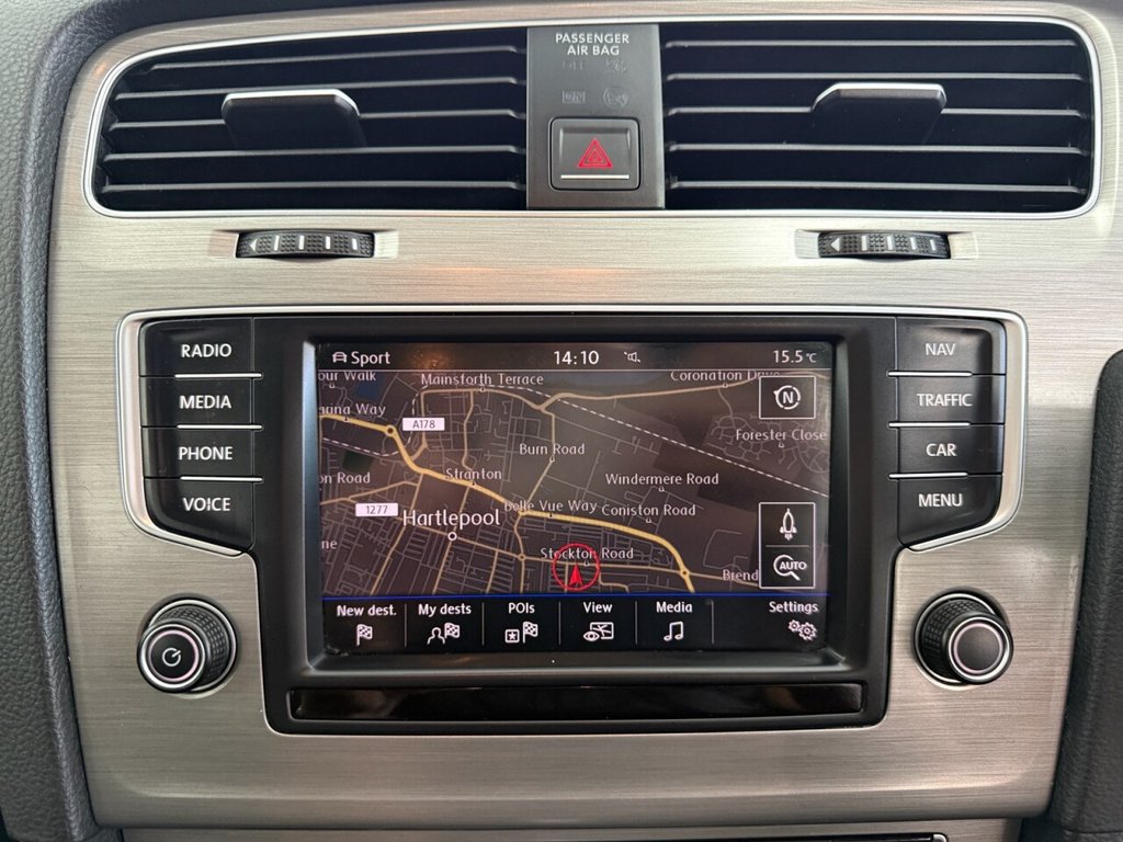 Used Volkswagen Golf 2017 for sale - 76776675: Photo 36