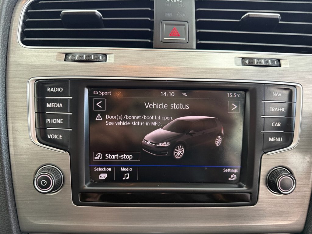 Used Volkswagen Golf 2017 for sale - 76776675: Photo 37