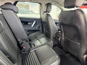 Used Land Rover Discovery Sport 2021 for sale - 78315378: Photo