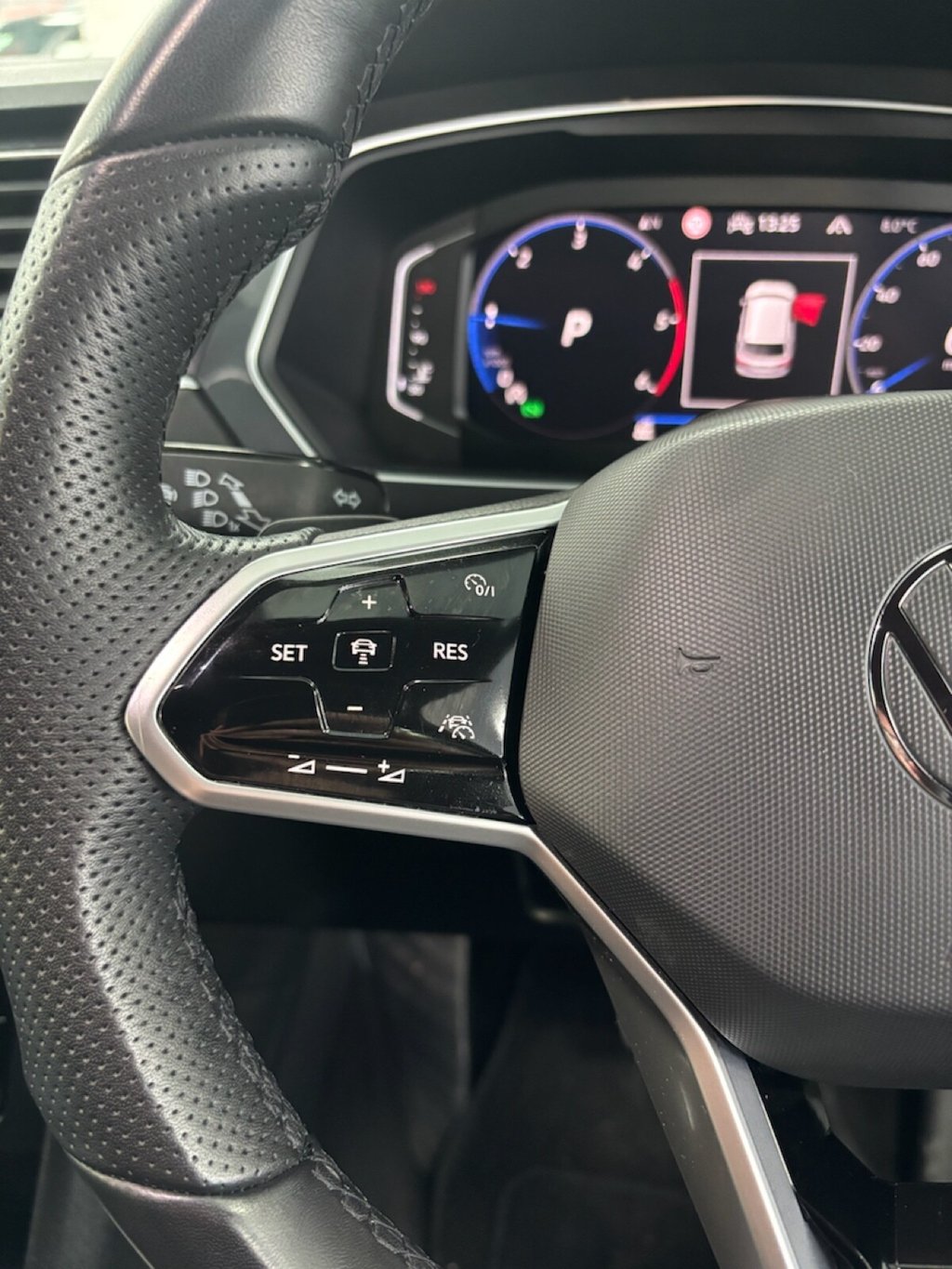 Used Volkswagen Tiguan 2021 for sale - 77250668: Photo 50