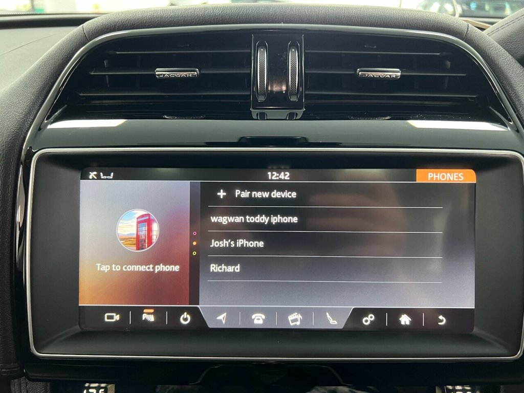 Used Jaguar F-Pace 2018 for sale - 77084046: Photo 40