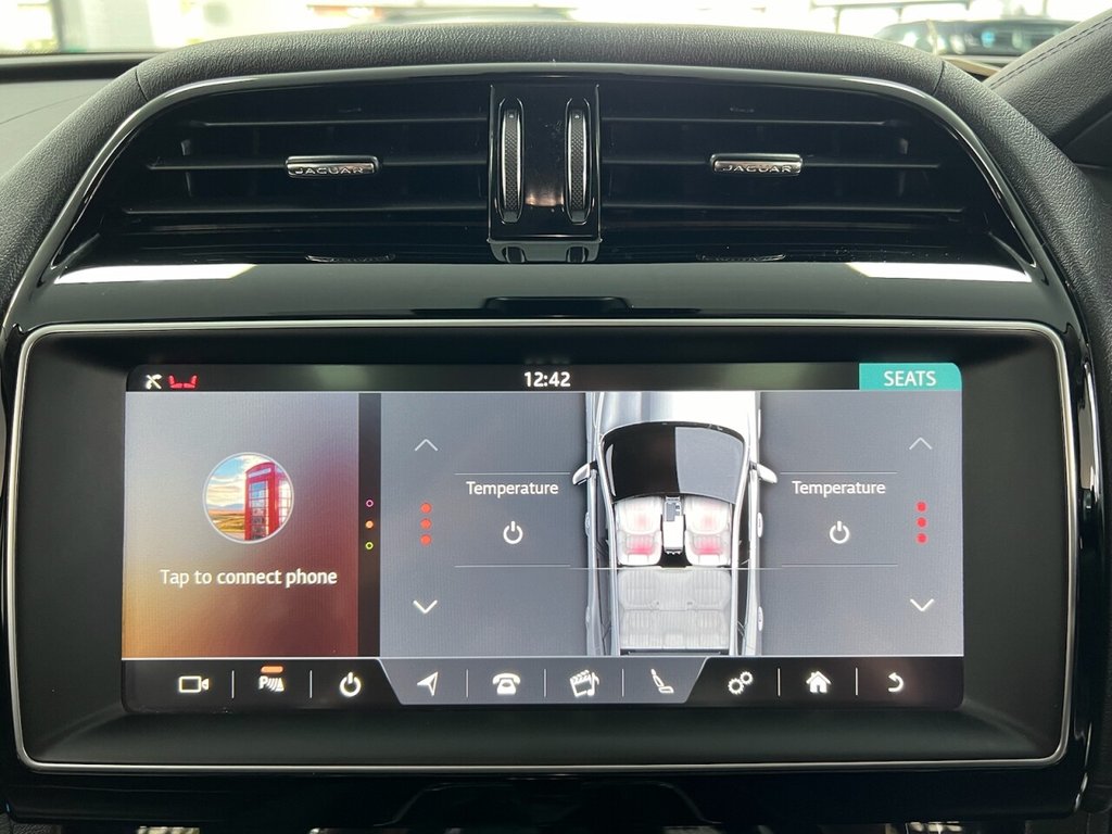 Used Jaguar F-Pace 2018 for sale - 77084046: Photo 42