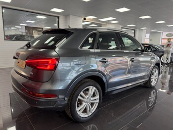 Used Audi Q3 2017 for sale - 78357980: Photo