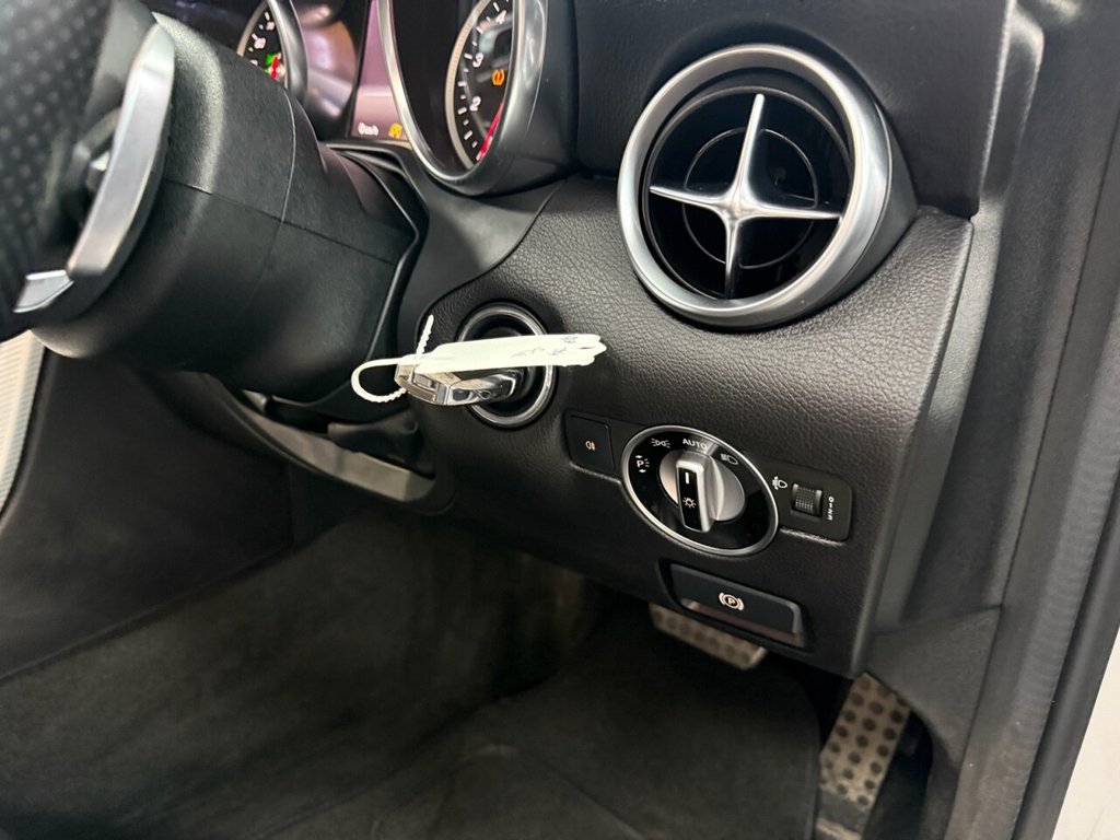 Used Mercedes-Benz SLC 2018 for sale - 78003108: Photo 29