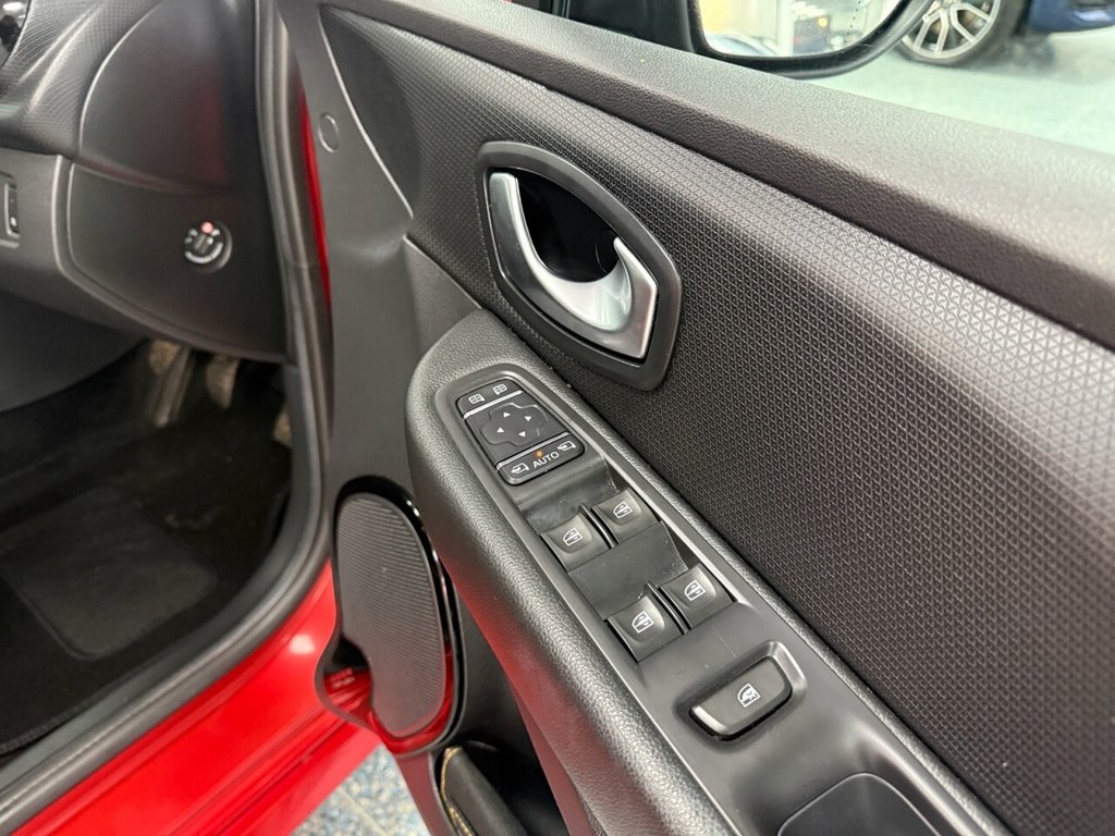 Used Renault Clio 2019 for sale - 77328292: Photo 26