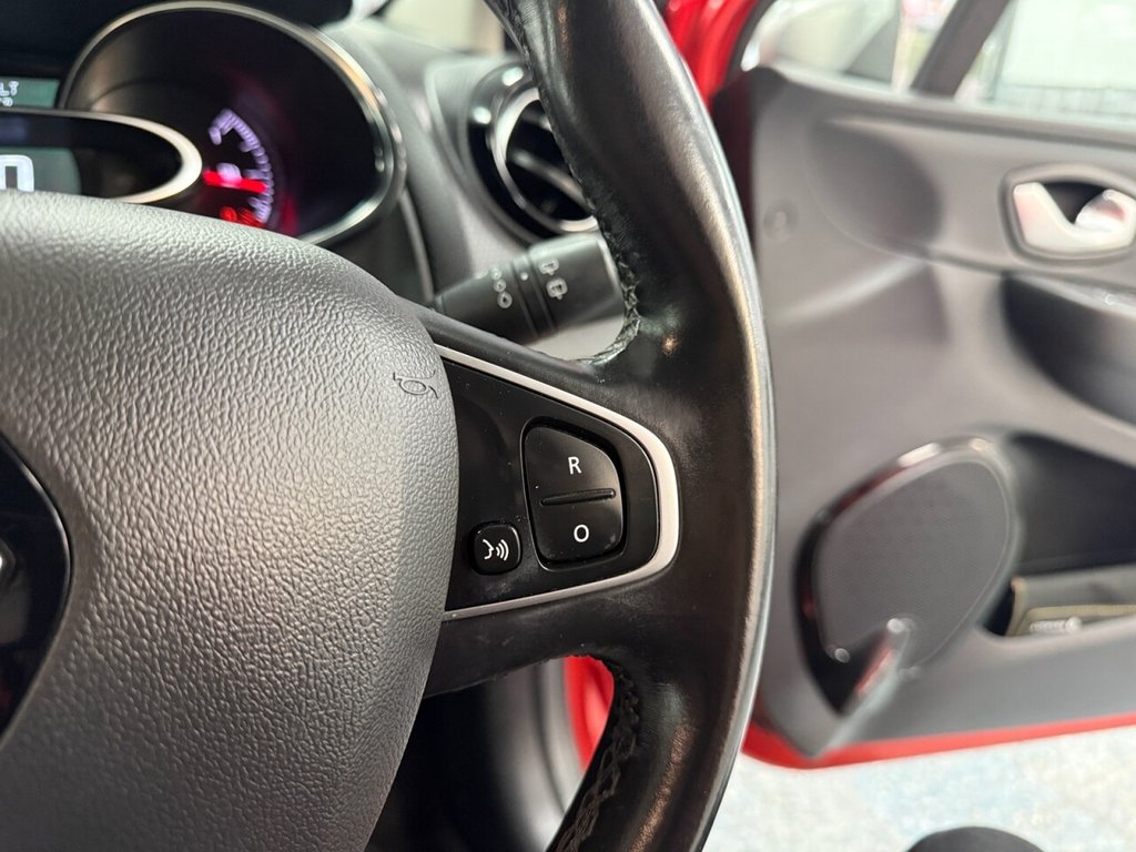 Used Renault Clio 2019 for sale - 77328292: Photo 30