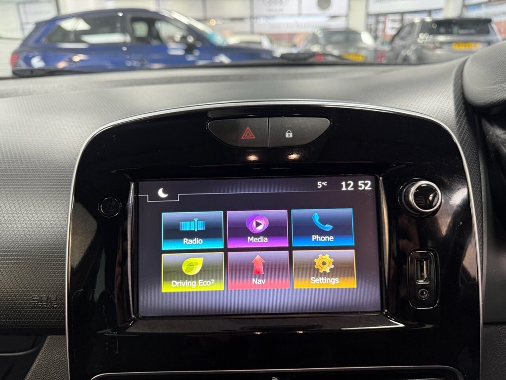 Used Renault Clio 2019 for sale - 77328292: Photo 33