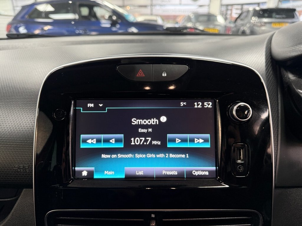 Used Renault Clio 2019 for sale - 77328292: Photo 34