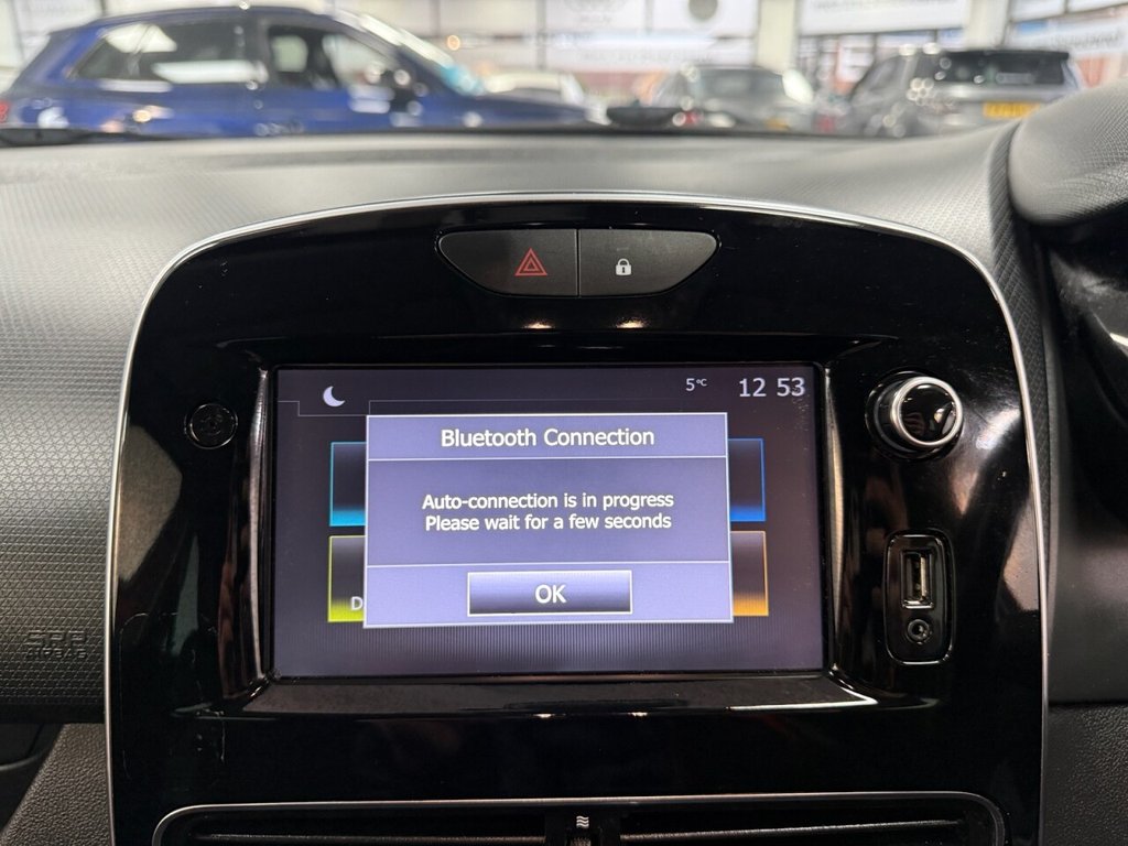 Used Renault Clio 2019 for sale - 77328292: Photo 36