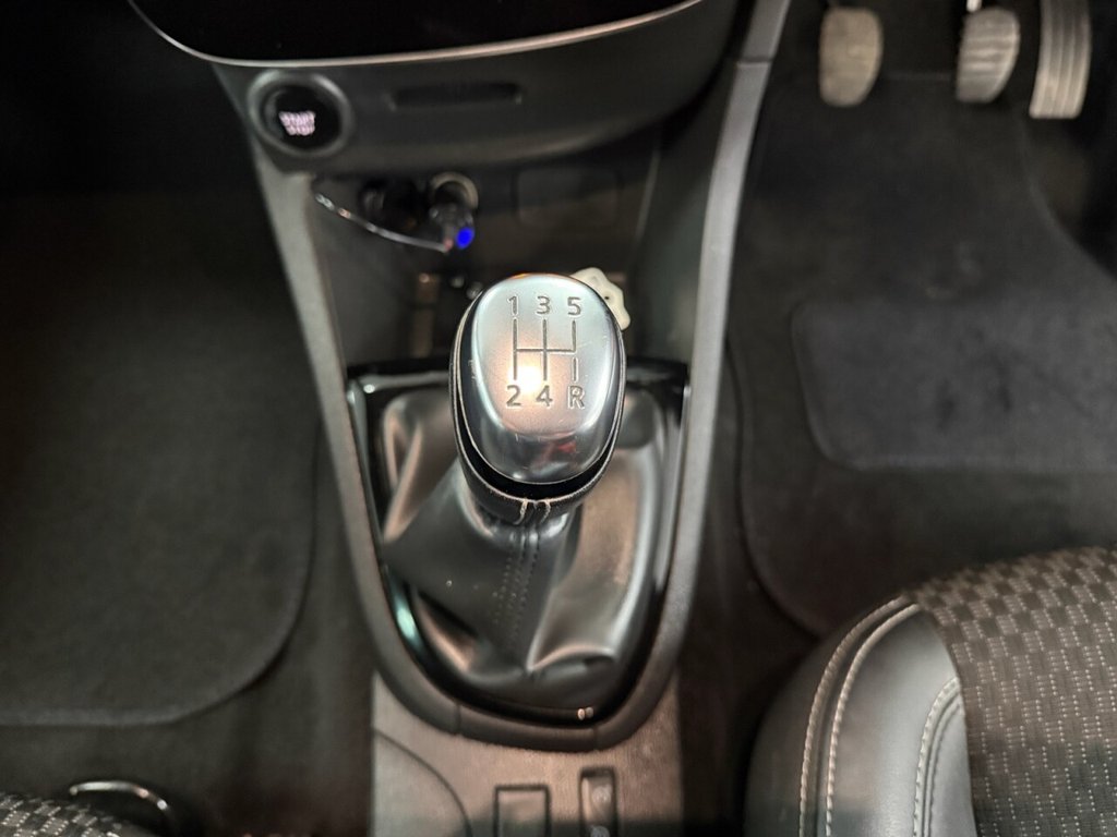 Used Renault Clio 2019 for sale - 77328292: Photo 42