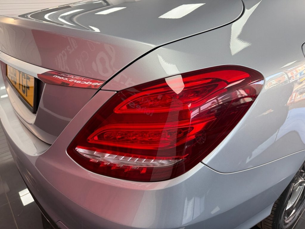 Used Mercedes-Benz C Class 2018 for sale - 78181680: Photo 9