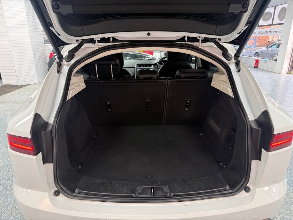 Used Jaguar E-Pace 2019 for sale - 76776553: Photo 11