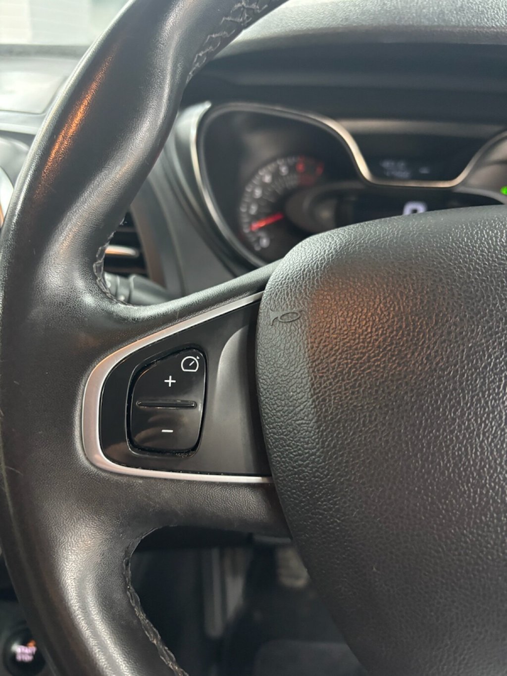 Used Renault Captur 2019 for sale - 77307326: Photo 39