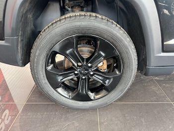 Used Jeep Compass 2019 for sale - 79518052: Photo