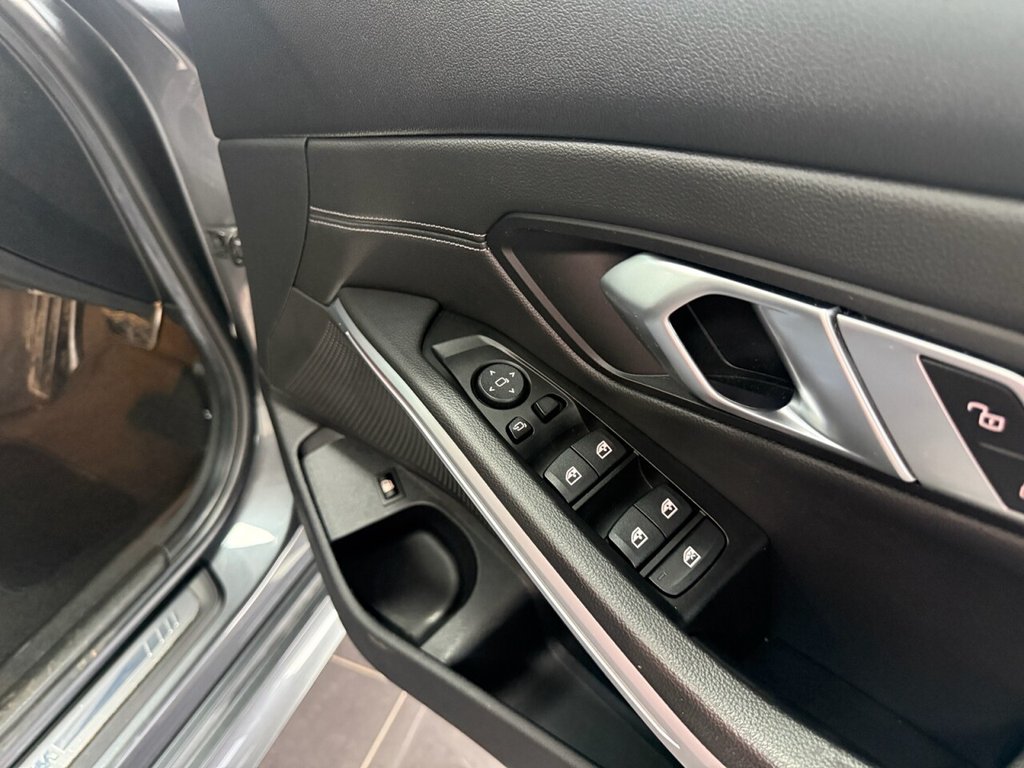 Used BMW 3 Series 2019 for sale - 78018001: Photo 25