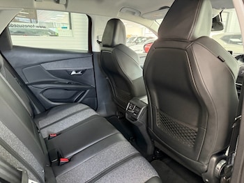 Used Peugeot 3008 2018 for sale - 78570445: Photo