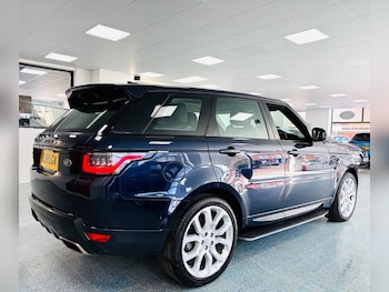 Used Land Rover Range Rover Sport 2019 for sale - 76776712: Photo