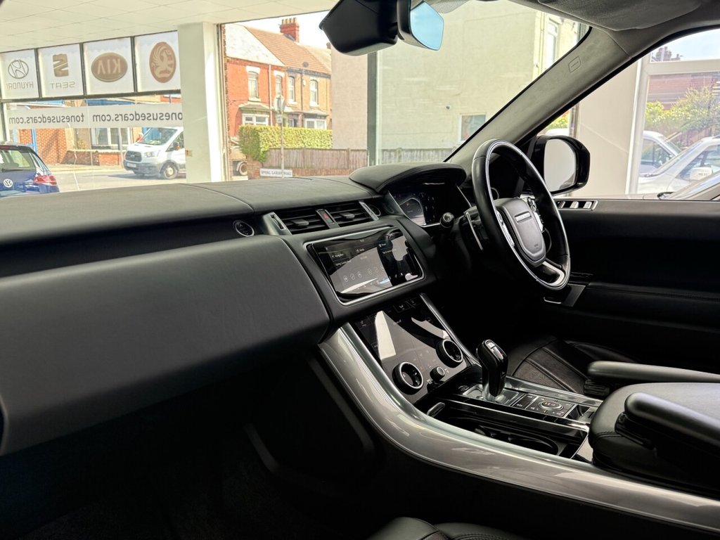 Used Land Rover Range Rover Sport 2019 for sale - 76776712: Photo 31