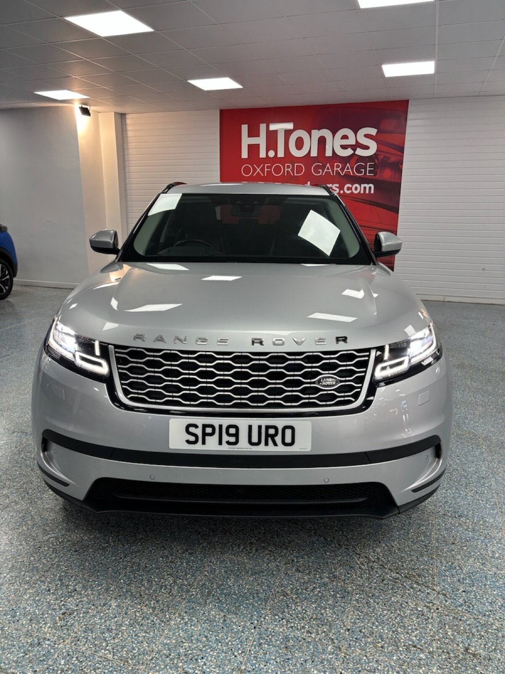 Used Land Rover Range Rover Velar 2019 for sale - 77355921: Photo 12