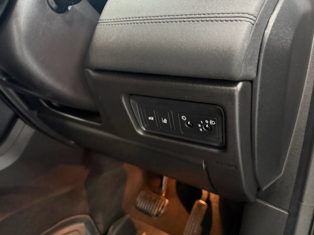 Used Land Rover Discovery Sport 2016 for sale - 76776652: Photo 29