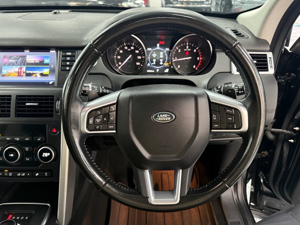 Used Land Rover Discovery Sport 2016 for sale - 76776652: Photo 30