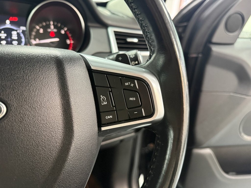 Used Land Rover Discovery Sport 2016 for sale - 76776652: Photo 32