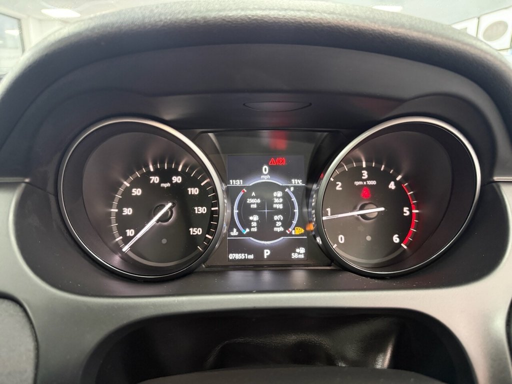 Used Land Rover Discovery Sport 2016 for sale - 76776652: Photo 33