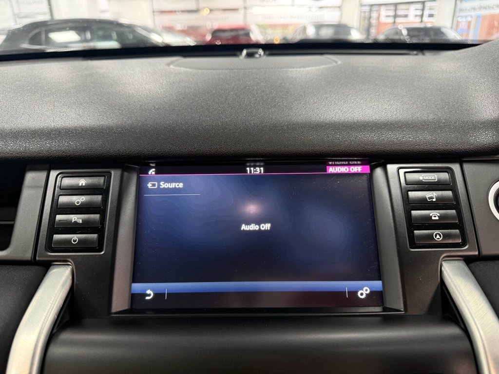 Used Land Rover Discovery Sport 2016 for sale - 76776652: Photo 35