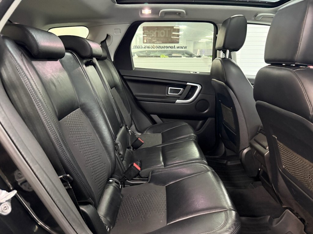 Used Land Rover Discovery Sport 2016 for sale - 76776652: Photo 5
