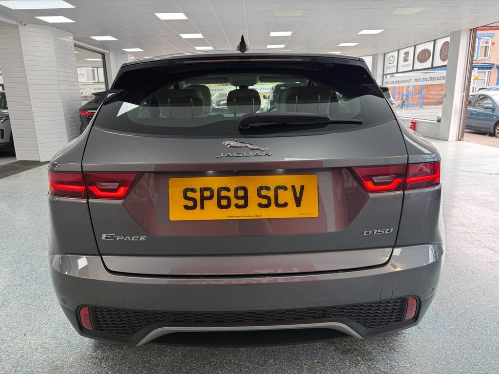 Used Jaguar E-Pace 2019 for sale - 76776696: Photo 16