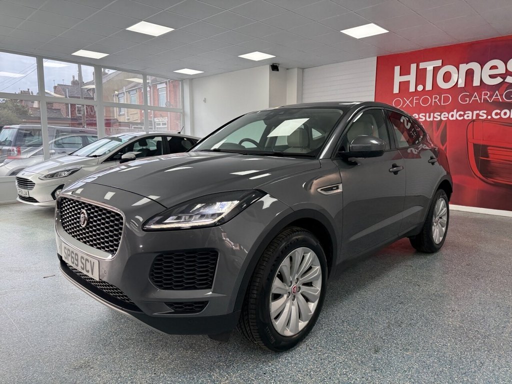 Used Jaguar E-Pace 2019 for sale - 76776696: Photo 25