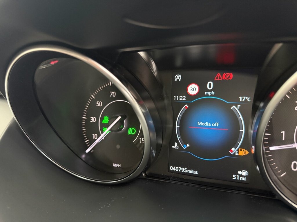 Used Jaguar E-Pace 2019 for sale - 76776696: Photo 34